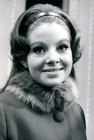 Anna Calder-Marshall 头像