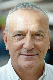 Simon Greenall 头像