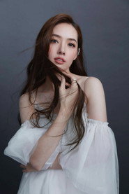 郭碧婷 头像
