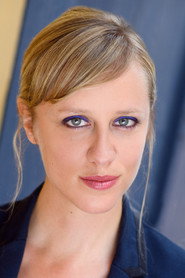 Betsy Holt 头像