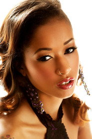 Skin Diamond 头像