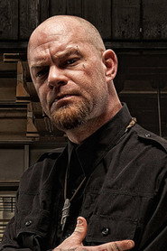 Ivan L. Moody 头像