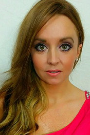 Angela Kerecz 头像