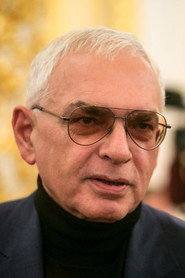 Карен Шахназаров 头像