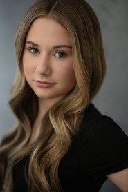 Ava Grace Cooper 头像