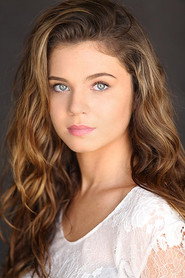 AlexAnn Hopkins 头像