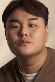 전영웅 头像