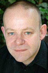 Huw Higginson 头像