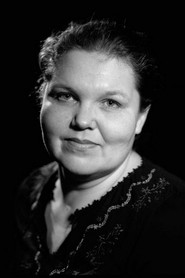 Kaarina Hazard 头像