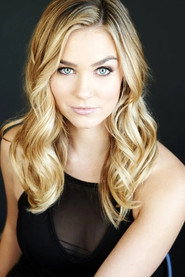 Tessa Mossey 头像