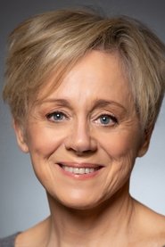 Fiona Reid 头像