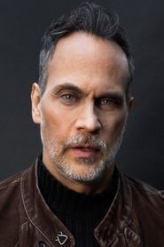 Todd Stashwick 头像