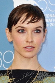 Hallie Elizabeth Newton 头像