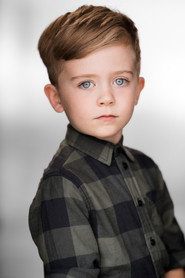 Taylor Sullivan 头像