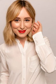 Stephanie Drake 头像