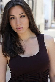 Julie Asriyan 头像