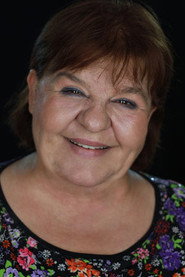 Defne Yalnız 头像
