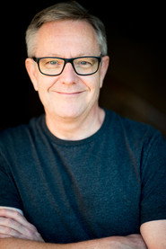 Jonathan Biggins 头像