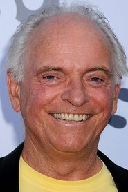 Michael Cavanaugh 头像