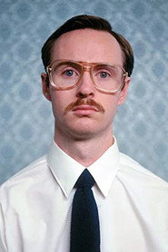 Aaron Ruell 头像