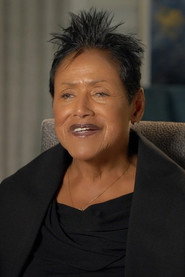 Elaine Brown 头像