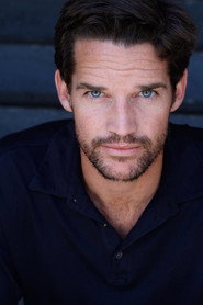 James Lowe 头像