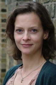 Julie Cox 头像