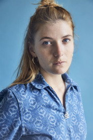Adèle Sierra 头像
