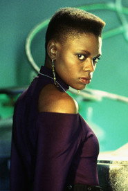 Gloria Lynne Henry 头像