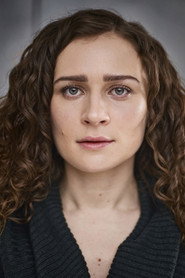 Emily Tucker 头像