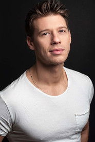 Constantine Rousouli 头像