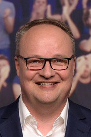 Oliver Welke 头像