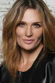 Danielle Cormack 头像