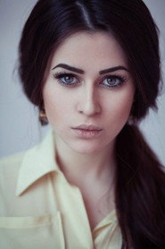 Julia Pushman 头像