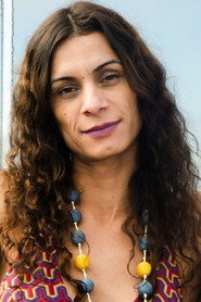 Renata Carvalho 头像