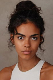 Madeleine Akua 头像