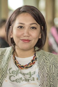 Gina S. Noer 头像