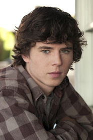 Charlie McDermott 头像