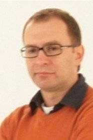 Роман Непомнящий 头像