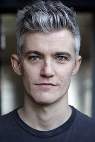 James Groom 头像
