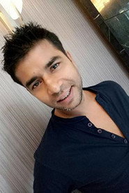 Anindya Banerjee 头像