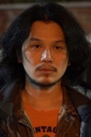 정춘 头像