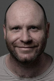 Dean Hewison 头像