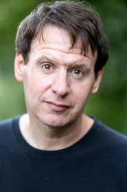 Neil James 头像