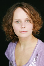 Annette Strasser 头像