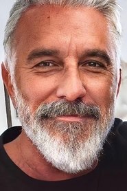 Ray Siegle 头像