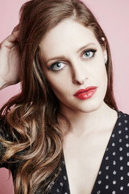 Carly Chaikin 头像
