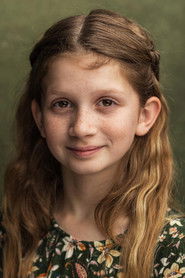 Olivia Lynes 头像