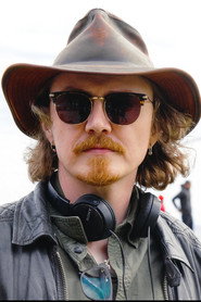 Adrian Powers 头像