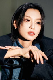 王丹妮 头像